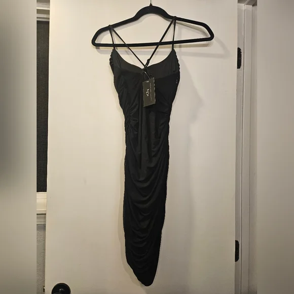 Klassy Network Black Dress - Picture 2 of 3